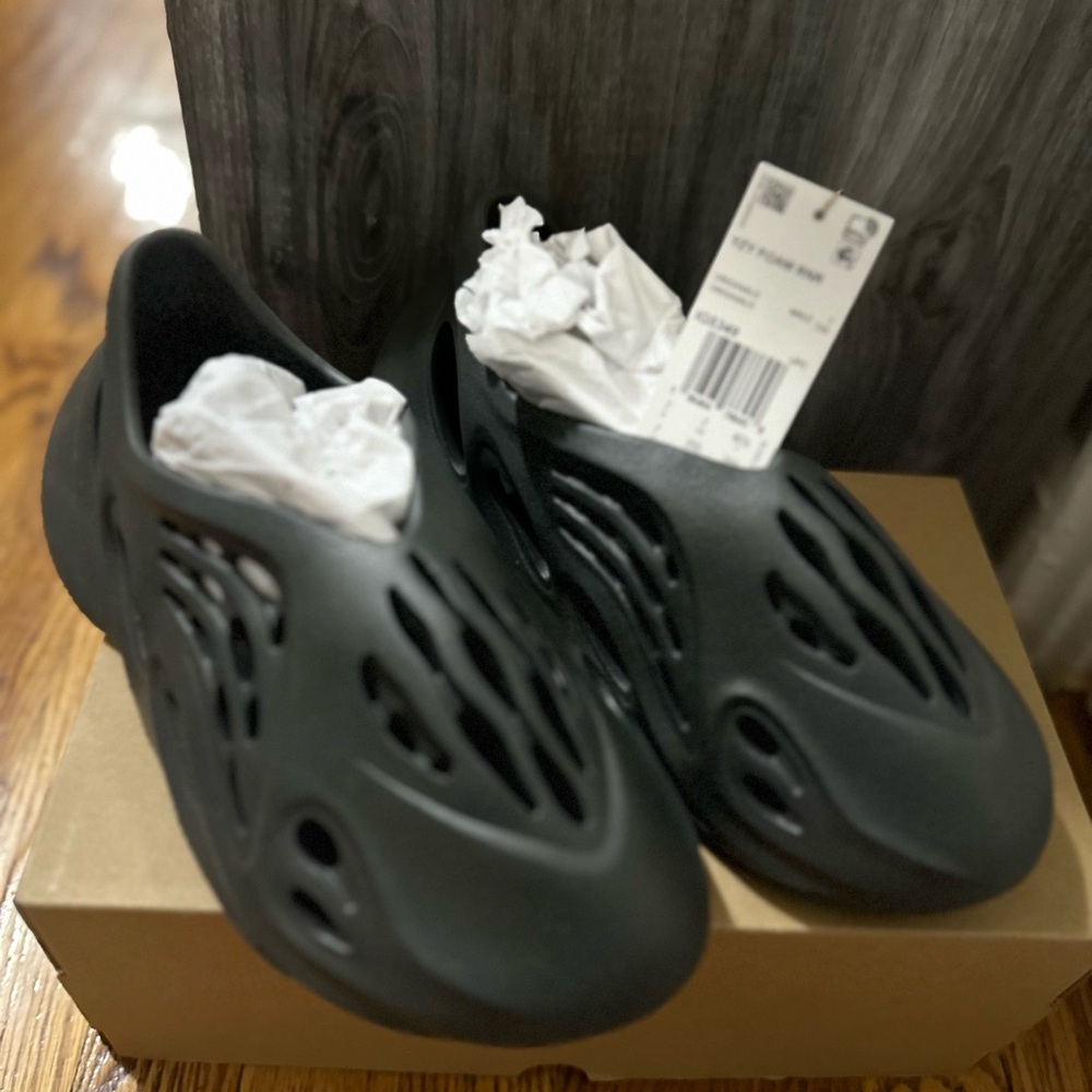 Yeezy Black Water Shoes Sculptural Design